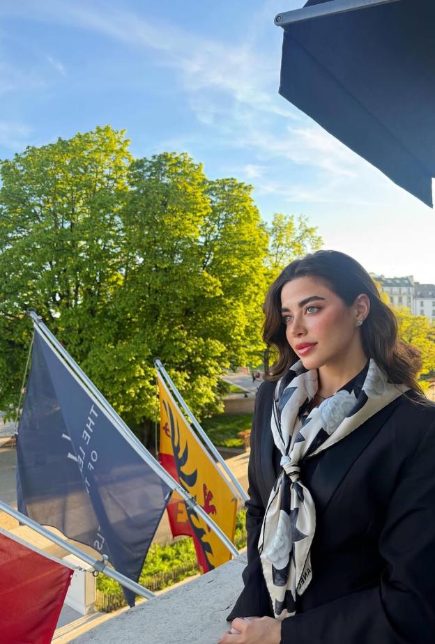 يارا السكري في جولة أوروبية