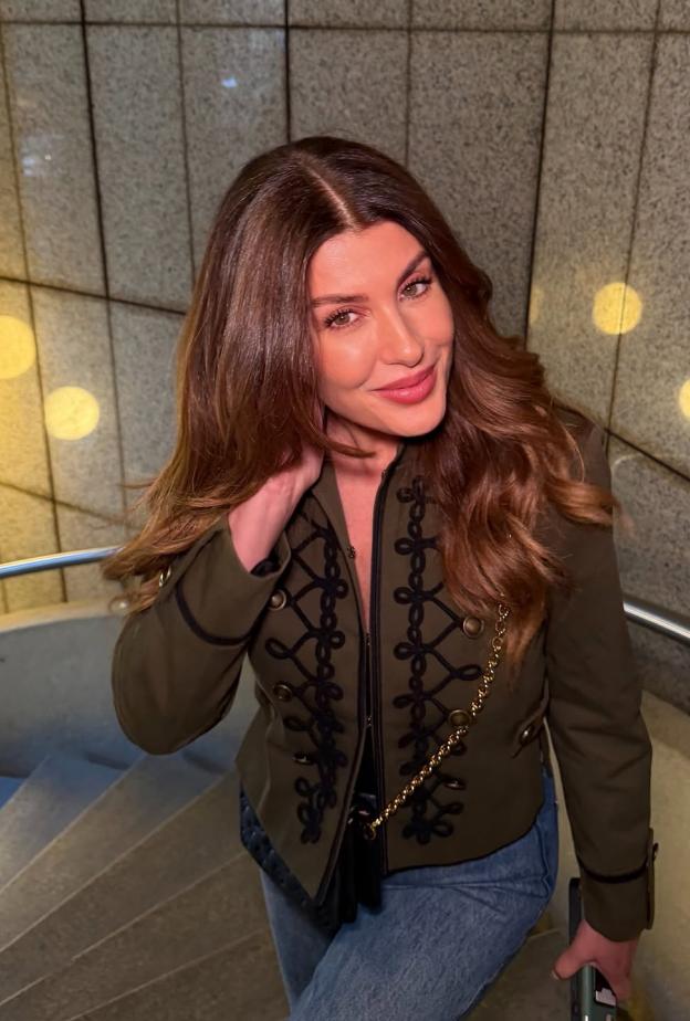 1 رئيسية الإعلامية ريتا حرب صورة من انستغرامها