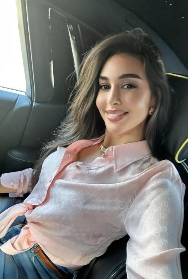 النجمة ياسمين صبري صورة من انستغرامها