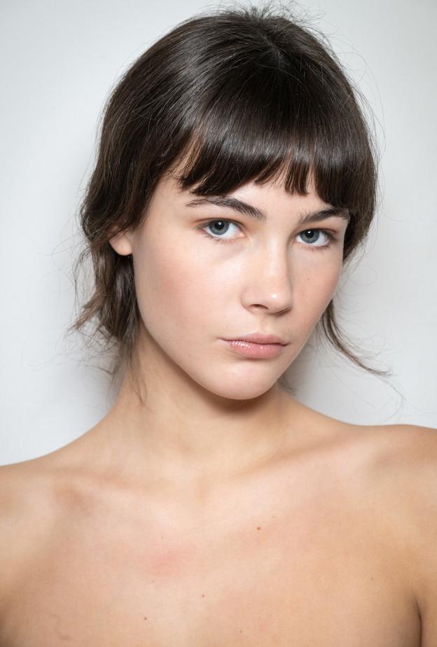 تطبيق السيروم على الوجه واهم اسراره