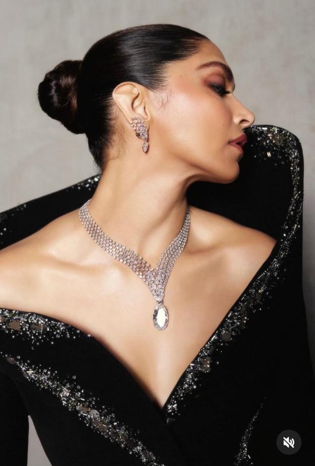 ديبيكا بادوكون