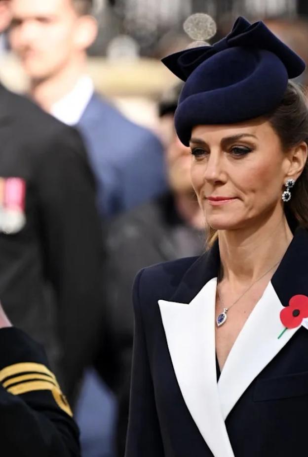 الأمير كيت تحتفي نيابة عن الملك بمناسبة يوم أنزاك