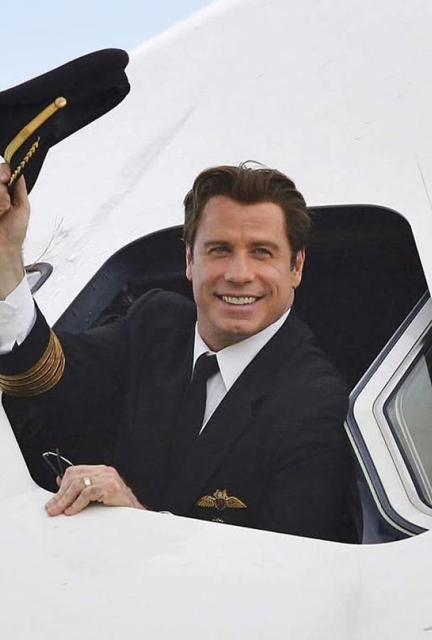 جون ترافولتا