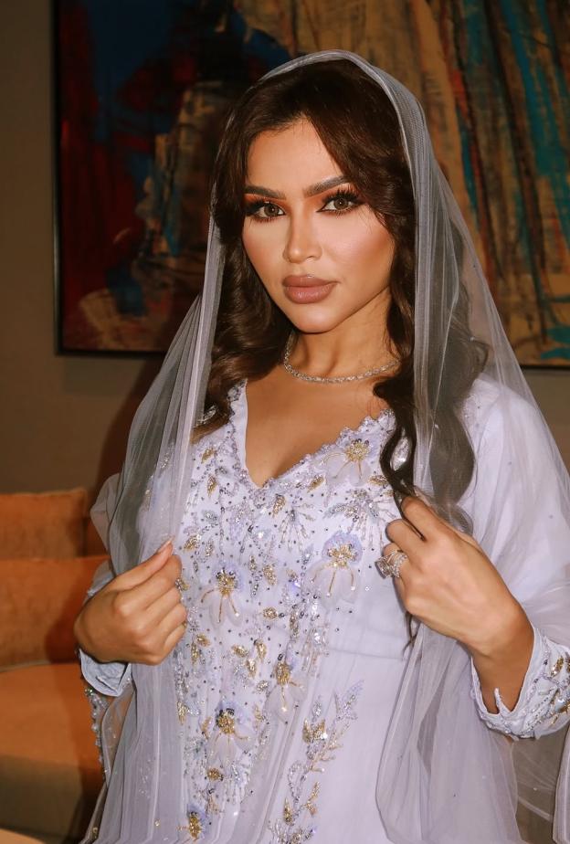 حقيقة طلاق الإعلامية نهى نبيل بعد زواج 17 عام وأربعة أبناء