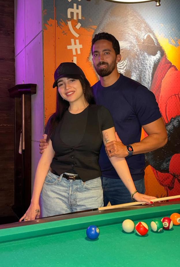 مي عز الدين وزوجها أحمد تيمور 