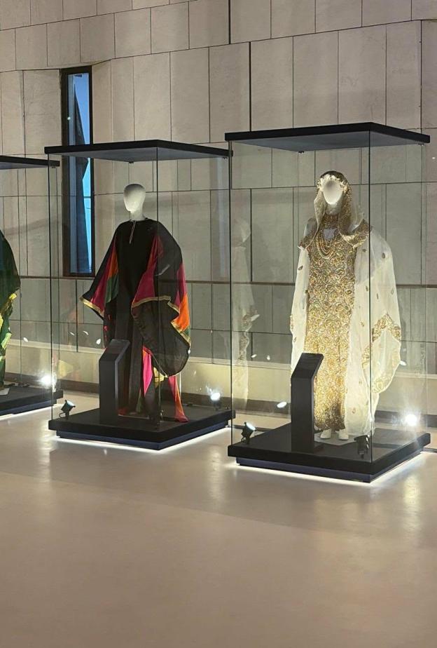 جمعية الأزياء تعرض جمال التراث في منصة الإلهام