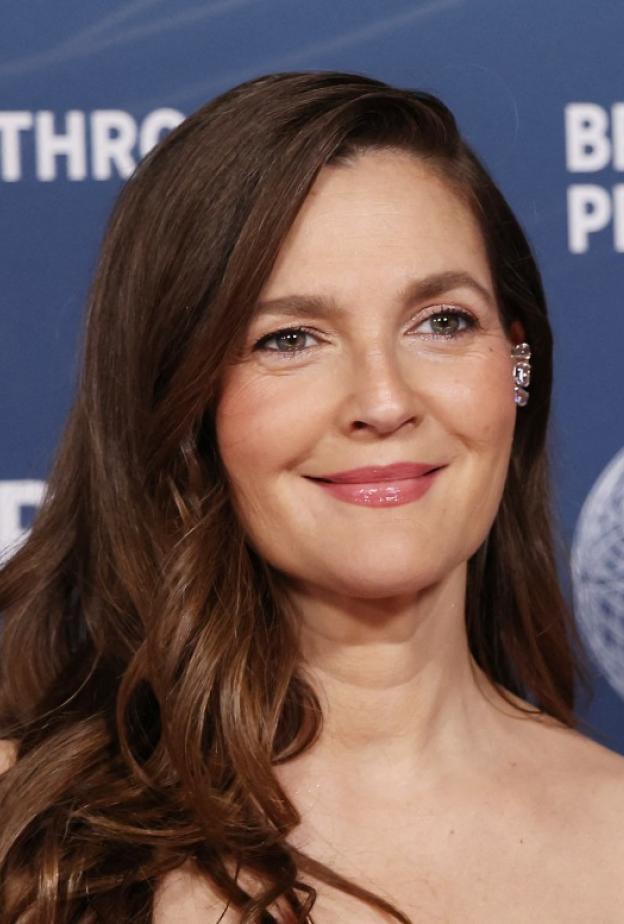 النجمة درو باريمون صورة من أ اف ب