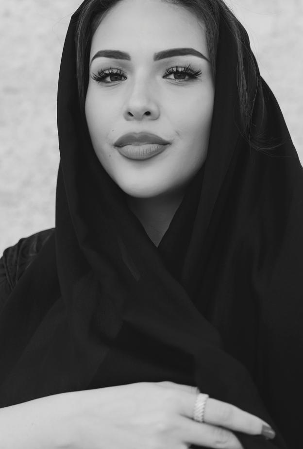 الباحثة والإعلامية السعودية صبا الخميس