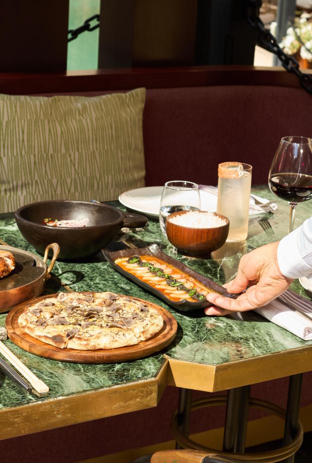 لو برانش باي بيف بار