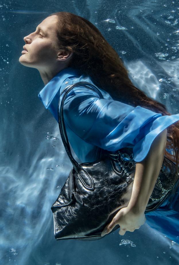 ماكوين تكشف عن ‏Manta‏