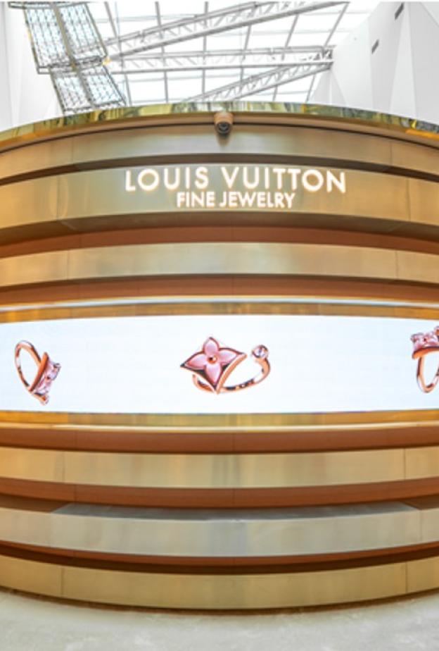 لويس فويتون تطلقPop Up ‎‏ مؤقتًا للمجوهرات في سوليتير مول ‏