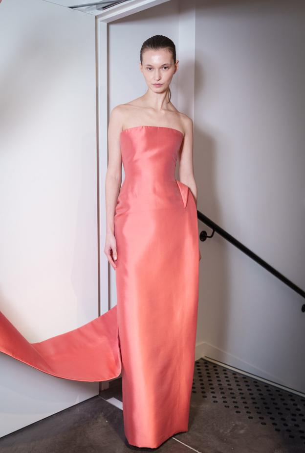 فساتين الكوراي ثورة في عالم الموضة هذا الربيع