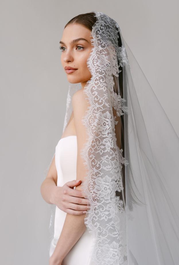 طرحة Alyssa Kristin 