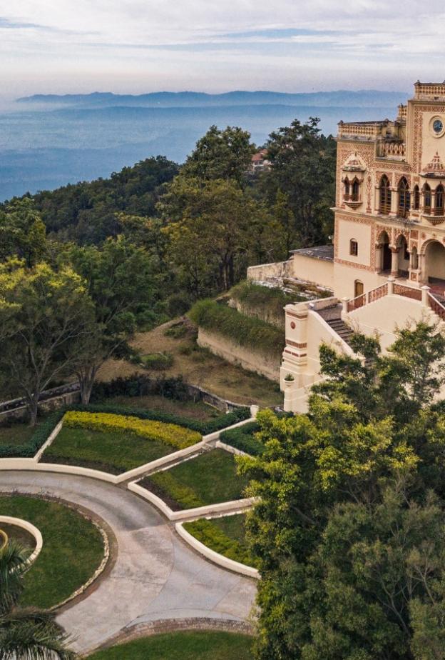 Ananda In The Himalayas