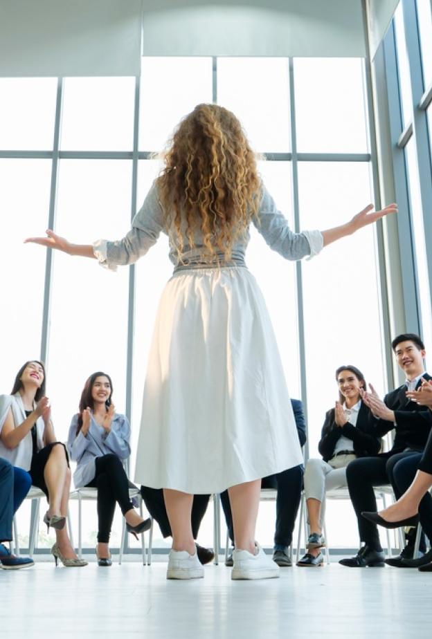 7 أسرار لتصنعي من فريقك قوة لا تقهر