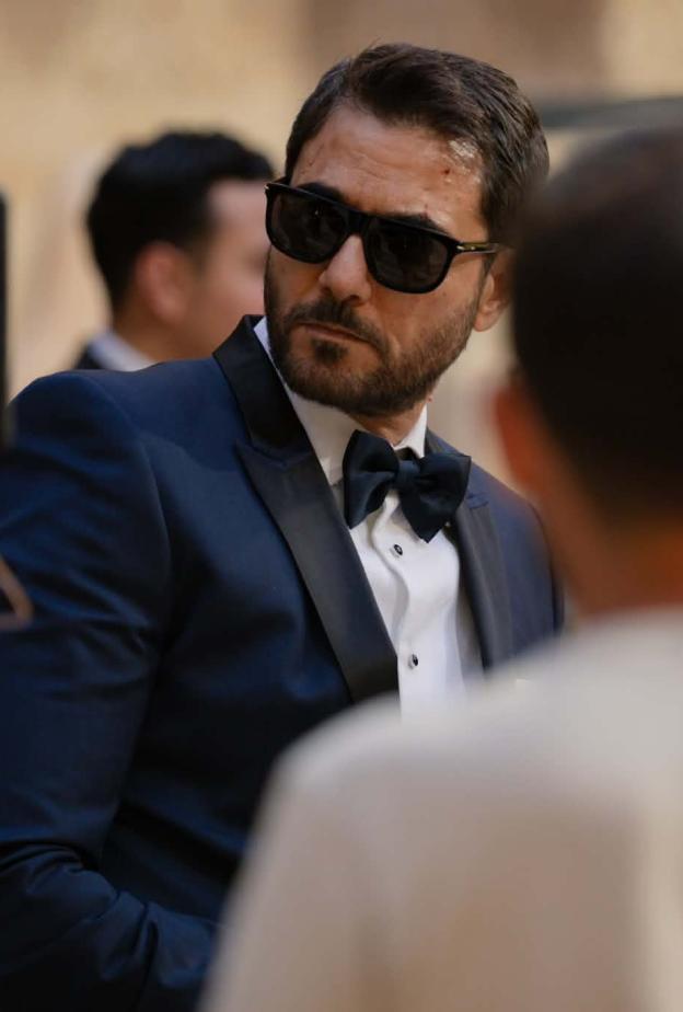 أحمد عز في فيلم سفن دوجز ت
