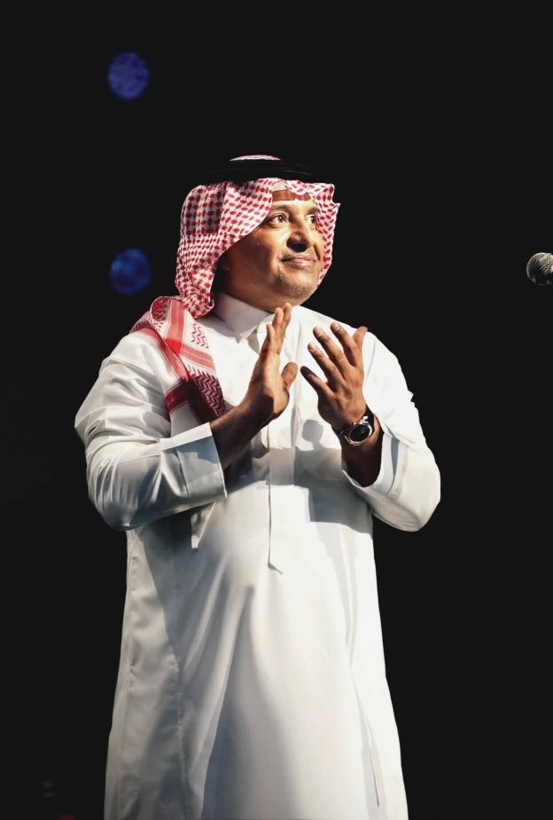 راشد الماجد يشعل حفله الثاني في أبو ظبي