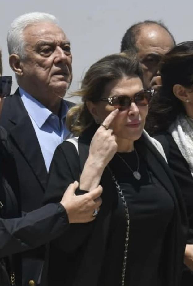 نهلة توفيق زوجة هاني شاكر تودعه