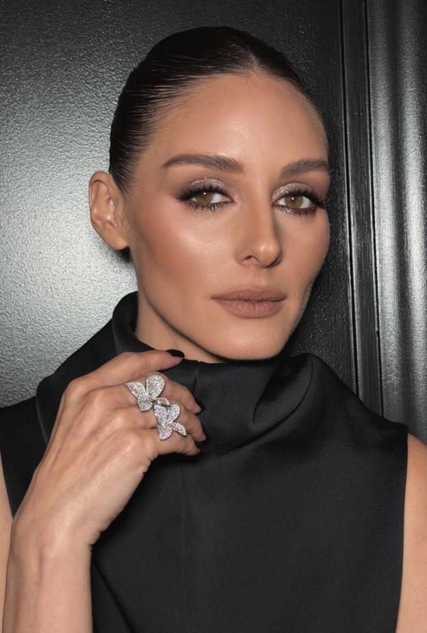  إتجاهات المكياج البرونزي البراق بأسلوب Olivia Palermo