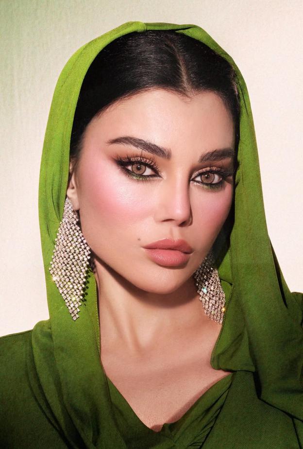هيفاء وهبي كيف تحافظ على مظهر أصغر من عمرها