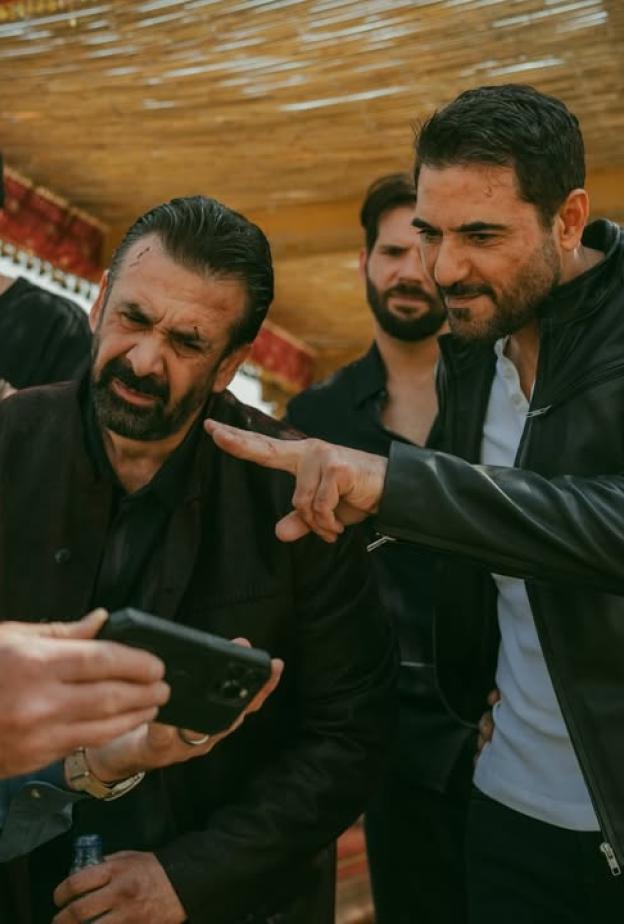 فيلم "7Dogs"