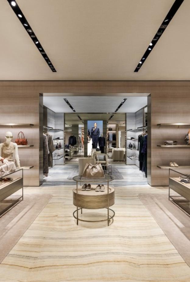 بوتيك جورجيو أرماني‎ GIORGIO ARMANI ‎‏في مركز المملكة الرياض