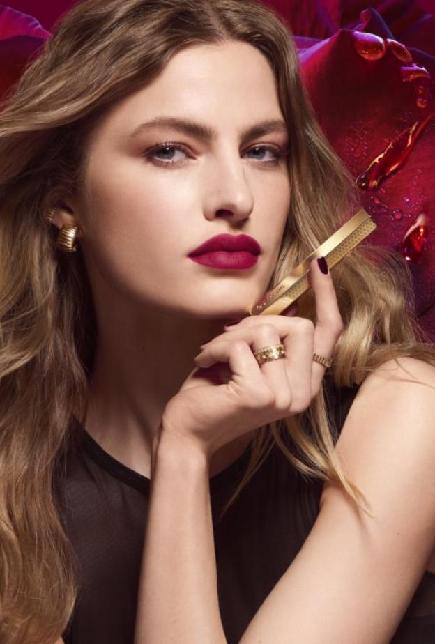 KISSKISS  رؤية جديدة للشفاه من جيرلان