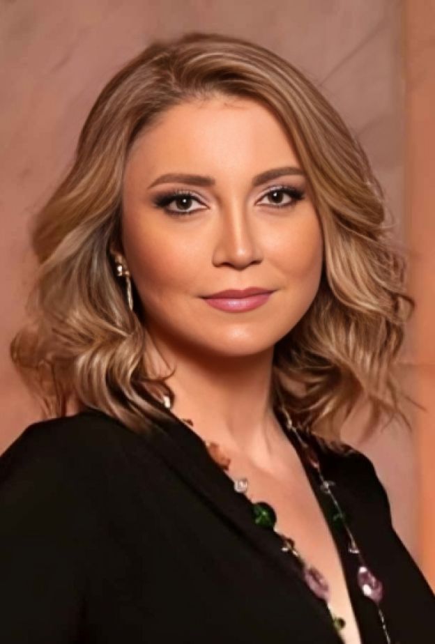 نورا رحال