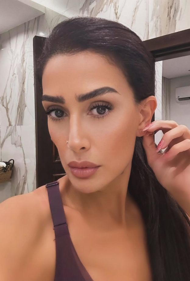 اطلالة غادة عبدالرازق في احدث صورها على انستغرام