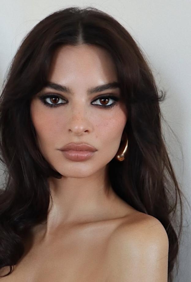 المكياج الأسود رفيقك اليومي هذا الصيف