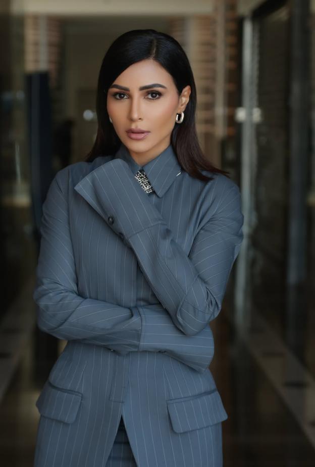 مهيرة عبد العزيز 