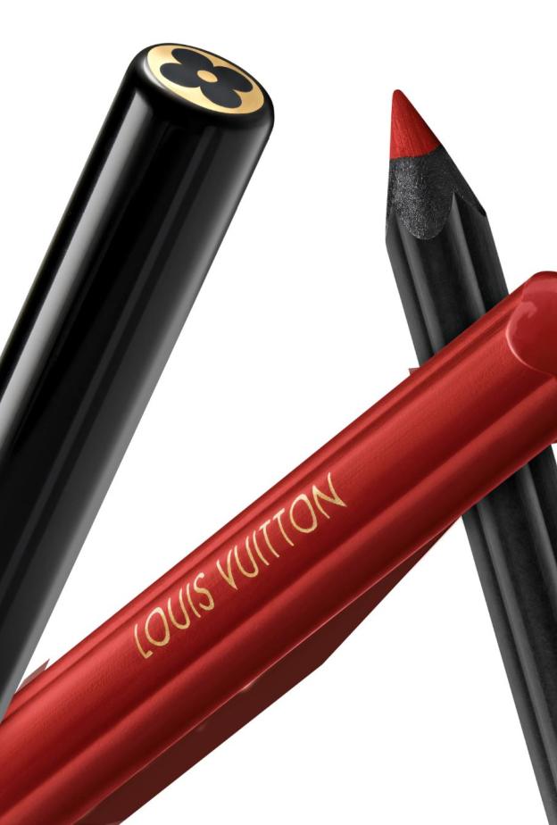 LV CRAYON أقلام تحديد الشفاه من لويس فويتون  فئة جديدة في فنّ تجميل الشفاه
