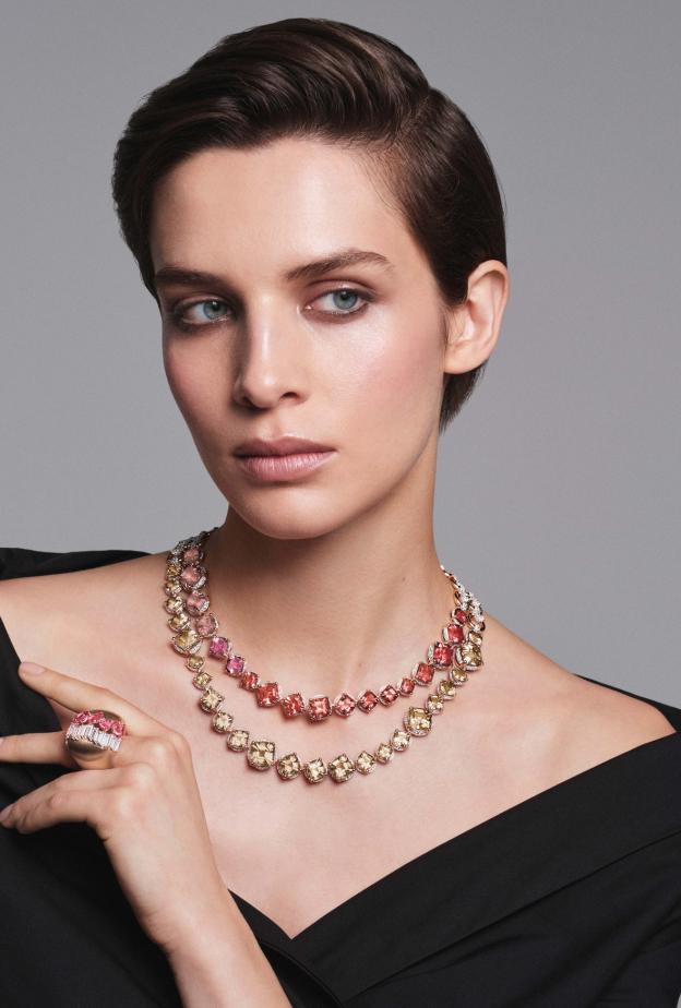 قلادة POMELLATO STILE LIBERO SAKURA BLOOM وخاتم SERTI LIBRE