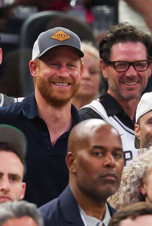 ظهور مفاجئ للأمير هاري في نهائي NBA من gettyimages
