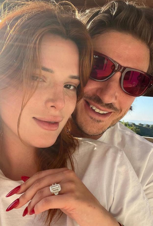 بيلا ثورن Bella Thorne
