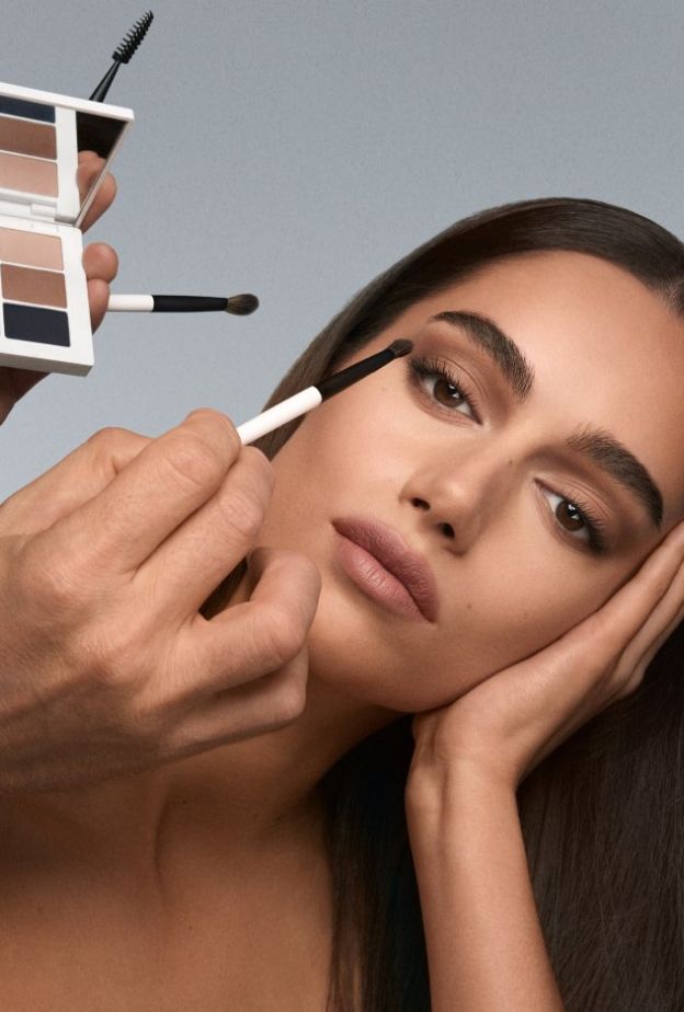 باليت MASTER MATTES® EYESHADOW PALETTE THE NEUTRALS بألوان حيادية كلاسيكية من علامة ميك أب باي ماريو (2)