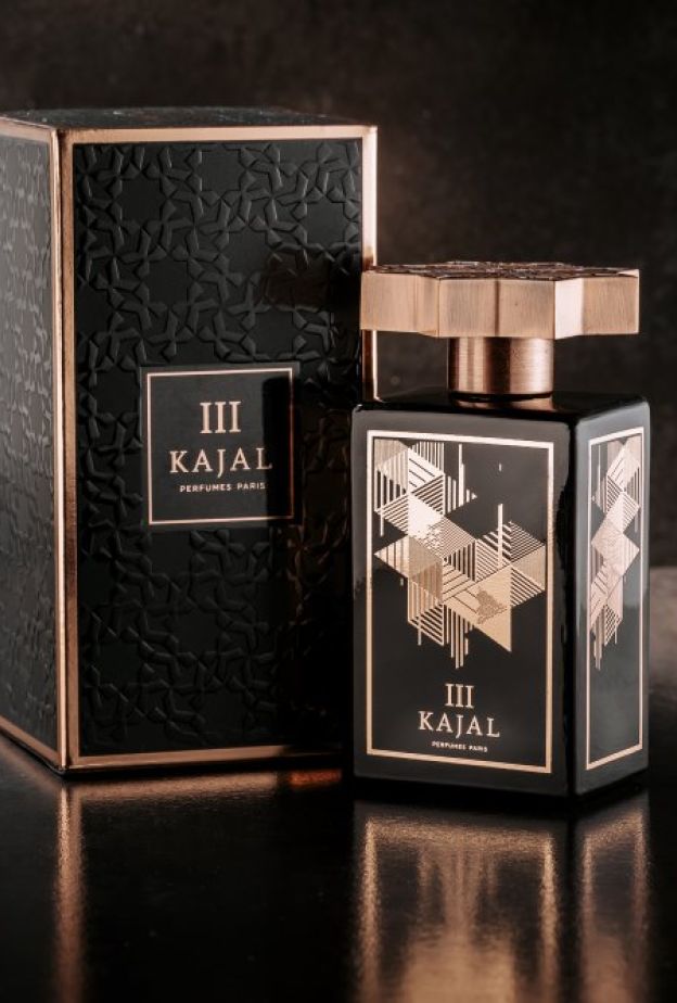 "Kajal III": عطر يفيض انتعاشًا، يتألق حيوية، ويترك أثرًا لا يُنسى