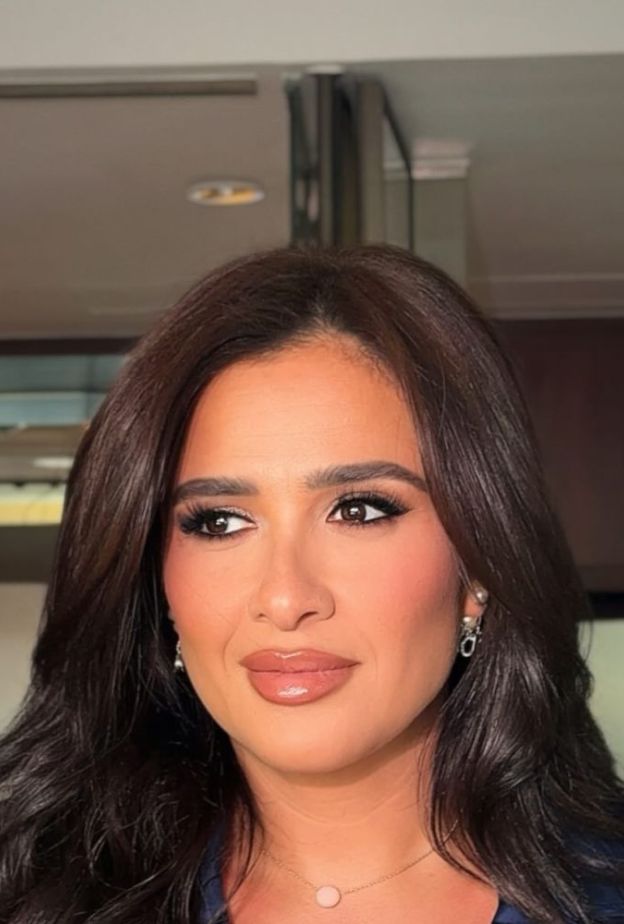 ياسمين عبد العزيز