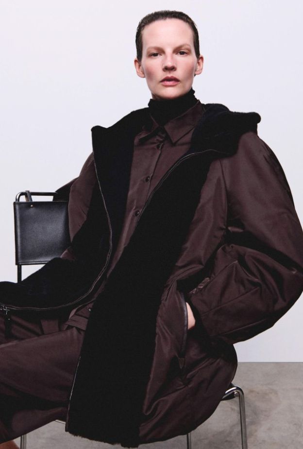 The Architecture Of A Coat من  Max Mara  خريف – شتاء 26/27