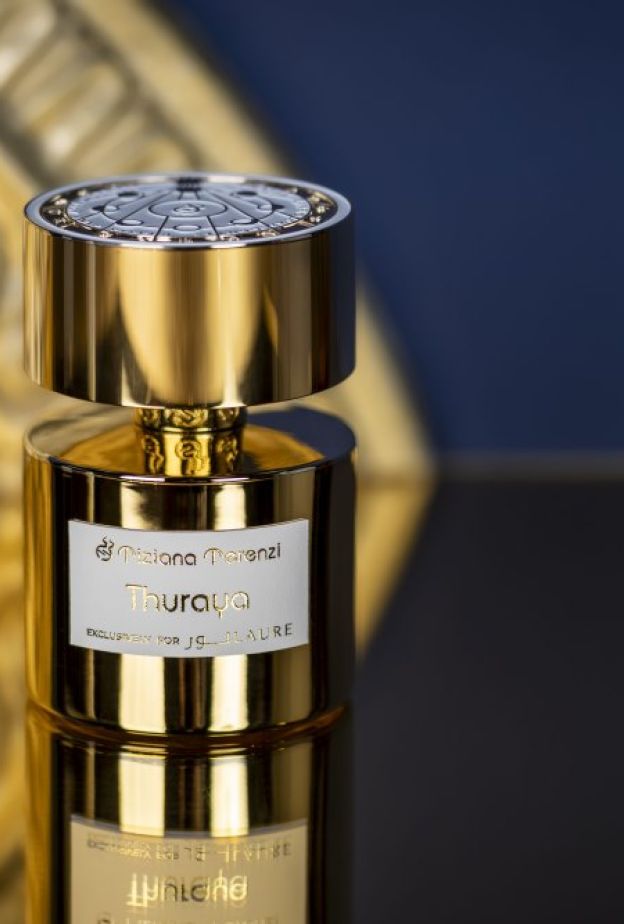 عطر "ثريا" يُجسّد الأناقة والغموض الهادئ