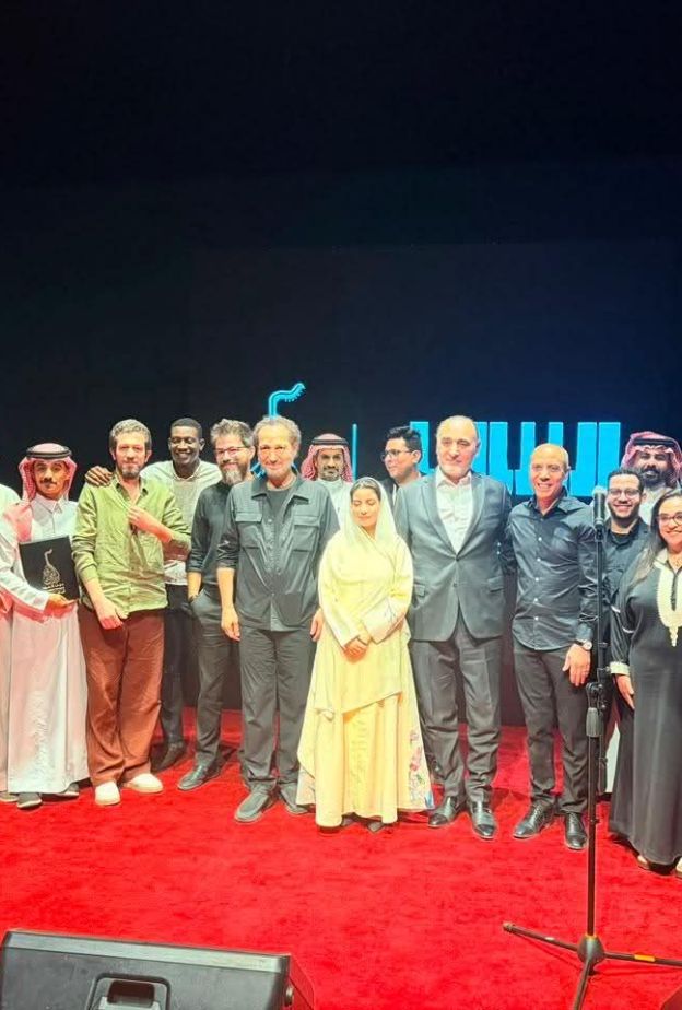 بيت العود