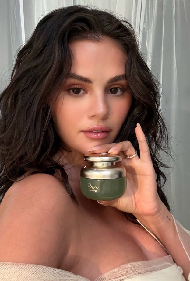 عطور للمرأة تدوم طوال اليوم ..إليك اهم ترشيحاتنا