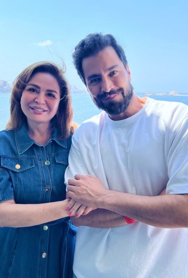 إلهام شاهين تجتمع مع معتصم النهار في حين يكتب الحب