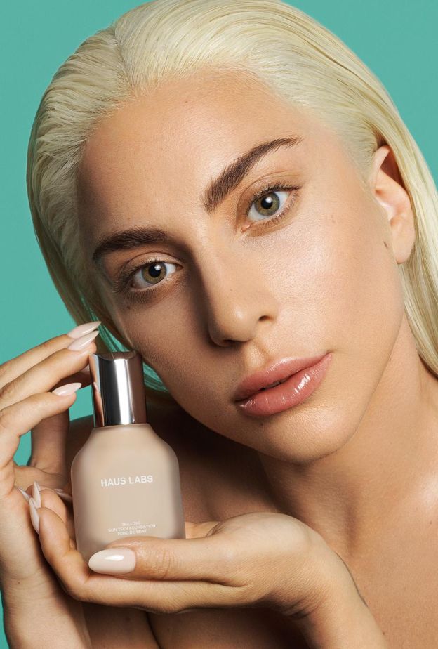 فاونديشن Triclone Skin Tech من Haus Labs by Lady Gaga