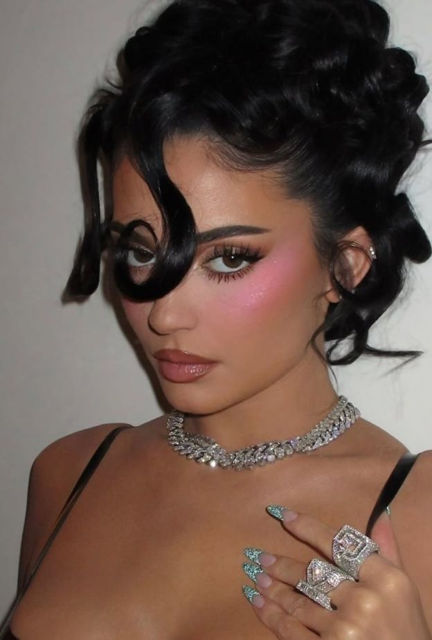 كايلي جينر بدأت التجميل في وقت مبكر- صورة من انستغرامها