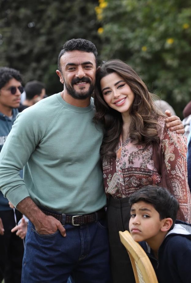 يارا السكري وأحمد العوضي