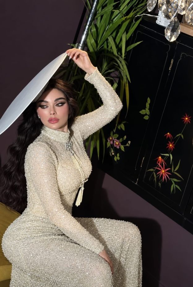 إطلالات هيفاء وهبي في كليب سيبو سيبو وتفاصيل أزيائها