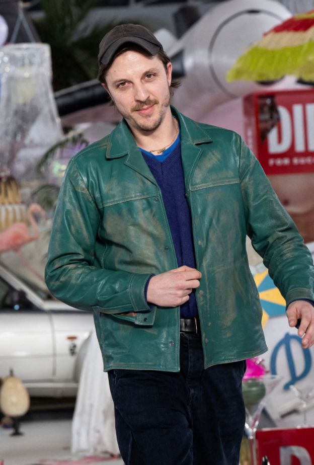 غلين مارتنز‏ خارج ‏Diesel