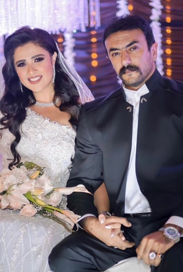 احمد العوضي وياسمين عبد العزيز