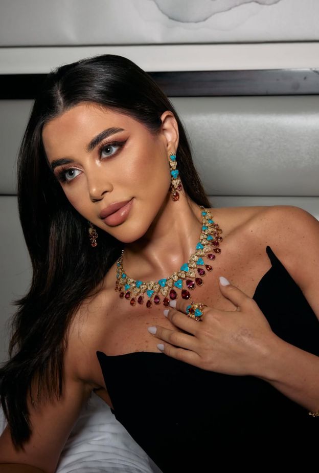يارا السكري 